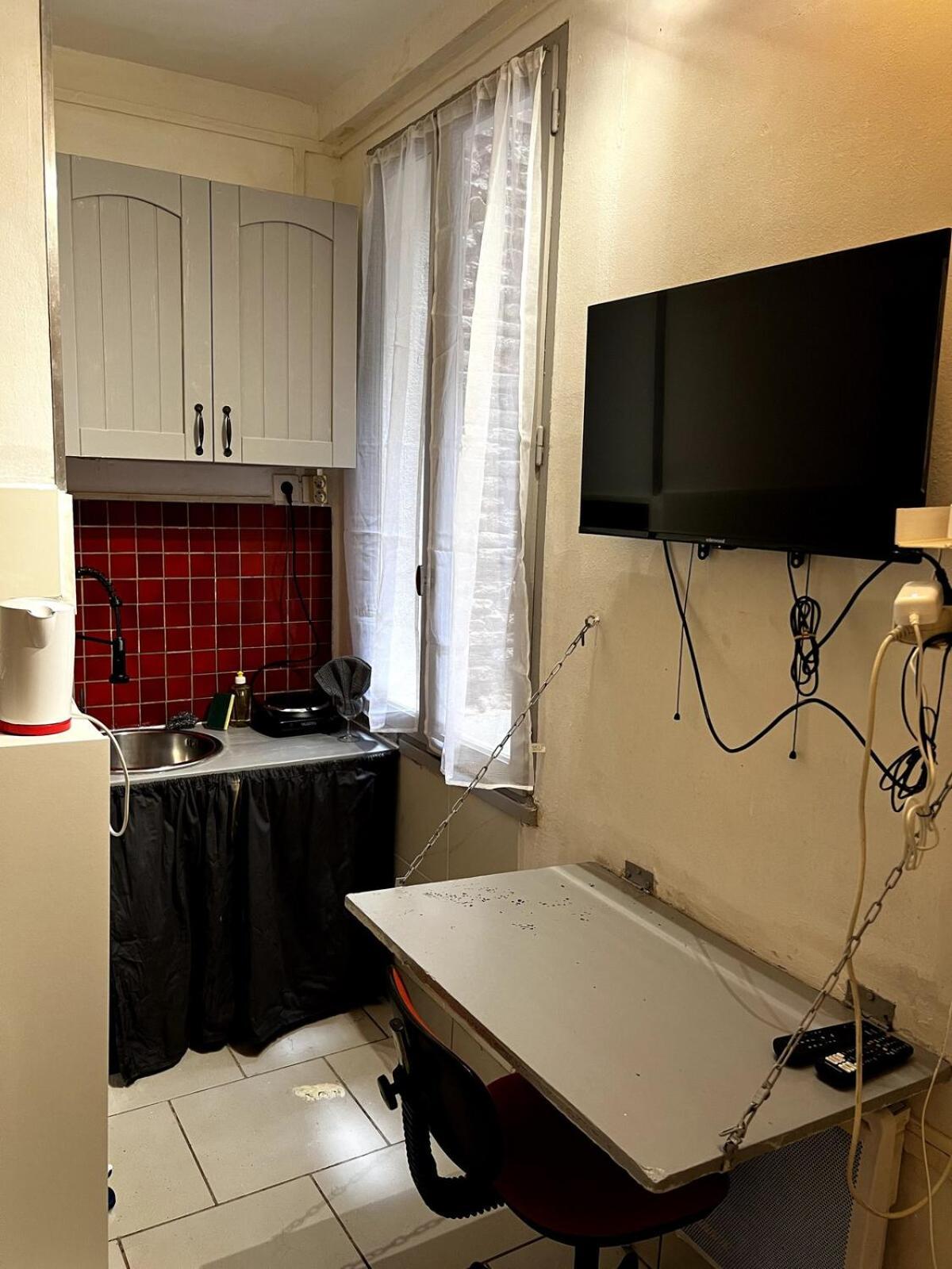 Petit A Deux Pas De La Place Du Capitole Appartement *